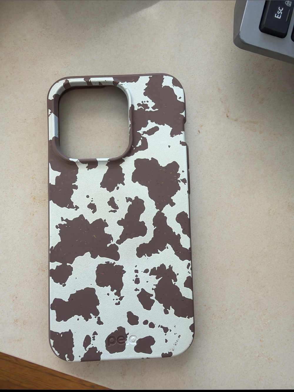 Pela Cowprint Brown & White iPhone 14 Pro Case